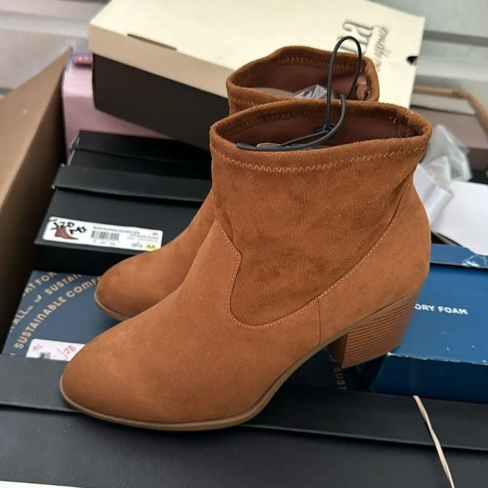 Ana Electra Whiskey Booties